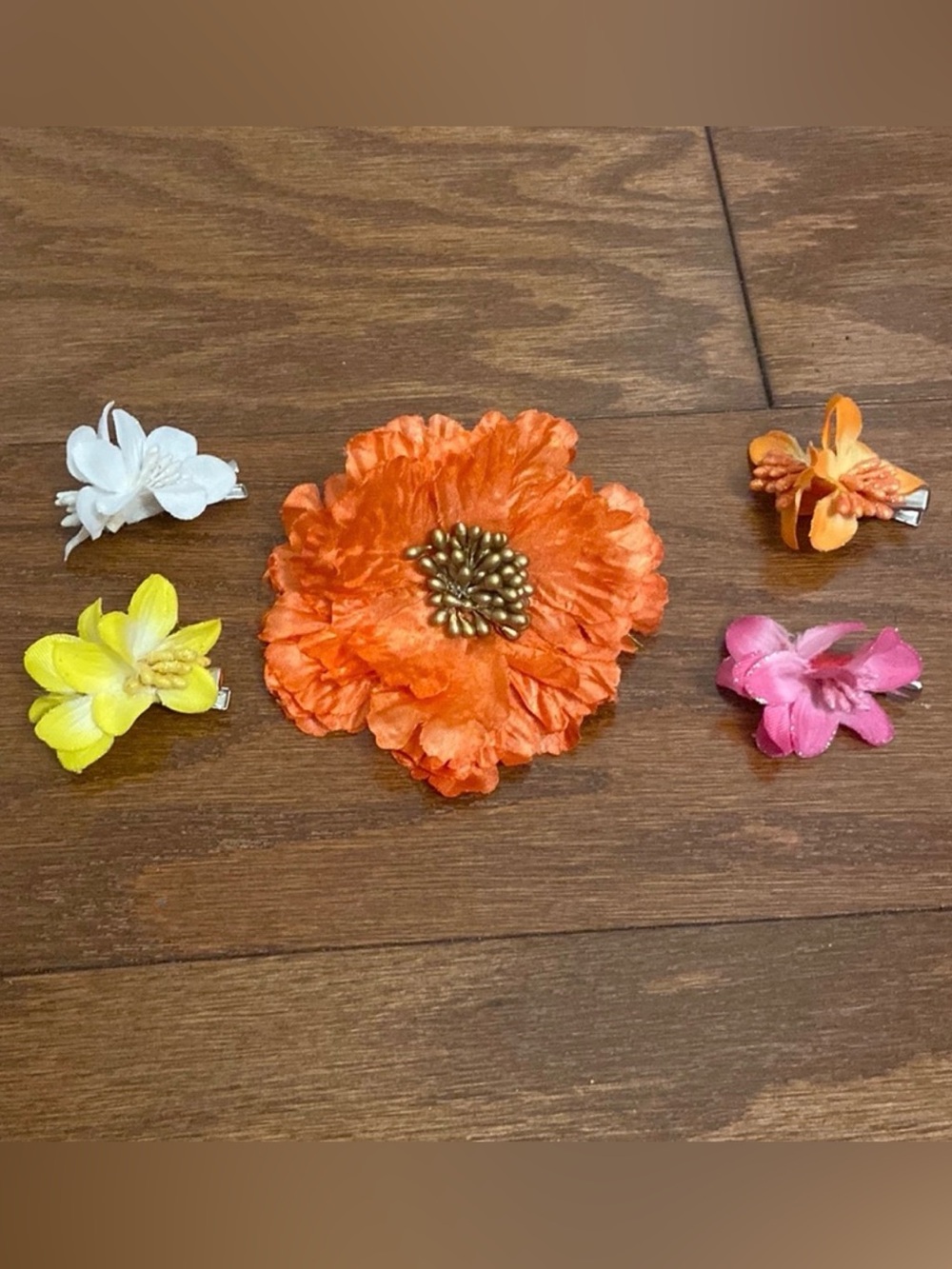 Floral Hair Clip Set - Orange, Yellow, Pink, White